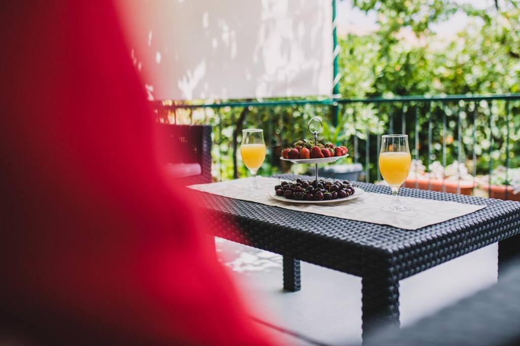 Marjan Hill 3-Br Apt,5 Guests Private Garden Near Beach สปลิท ภายนอก รูปภาพ